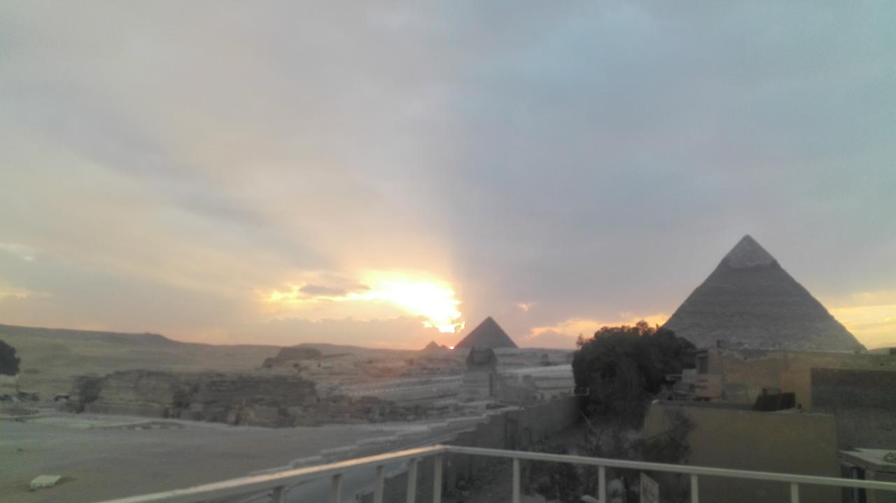 Kafret el-Gabal Pyramids Overlook Inn מראה חיצוני תמונה